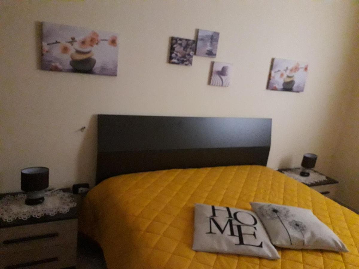 Gio'S House Villa Collemeto ภายนอก รูปภาพ