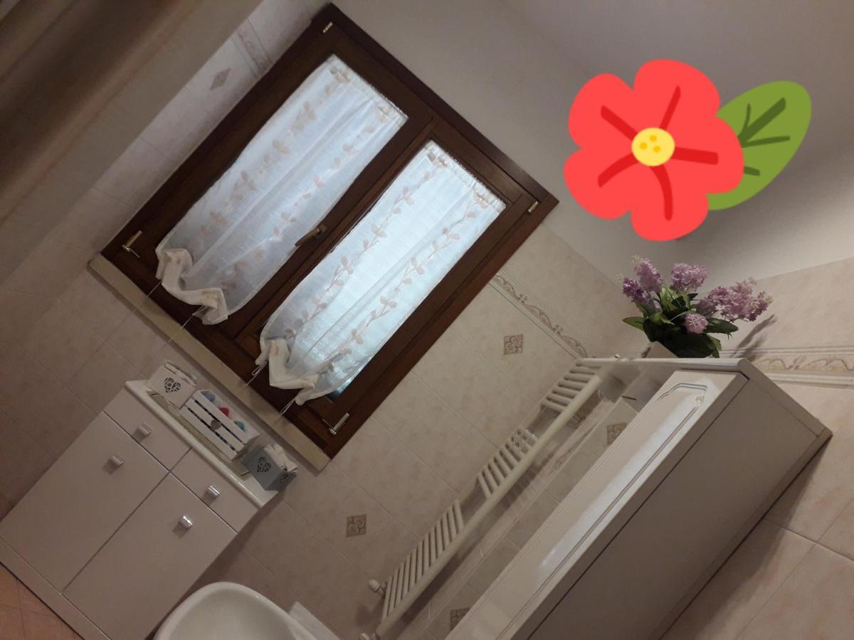 Gio'S House Villa Collemeto ภายนอก รูปภาพ