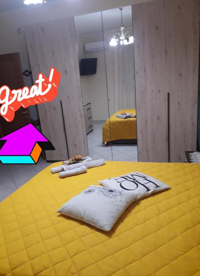 Gio'S House Villa Collemeto ภายนอก รูปภาพ