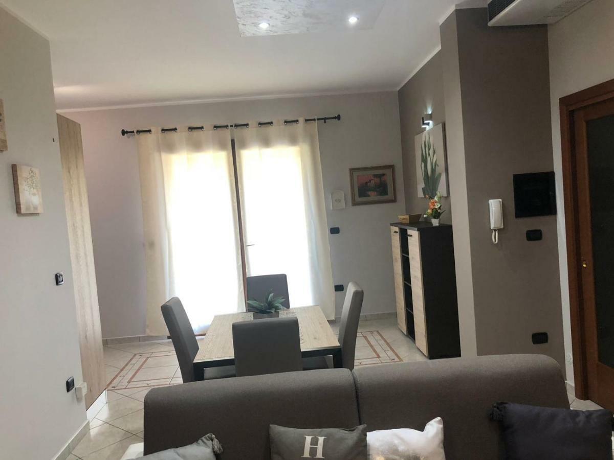 Gio'S House Villa Collemeto ภายนอก รูปภาพ